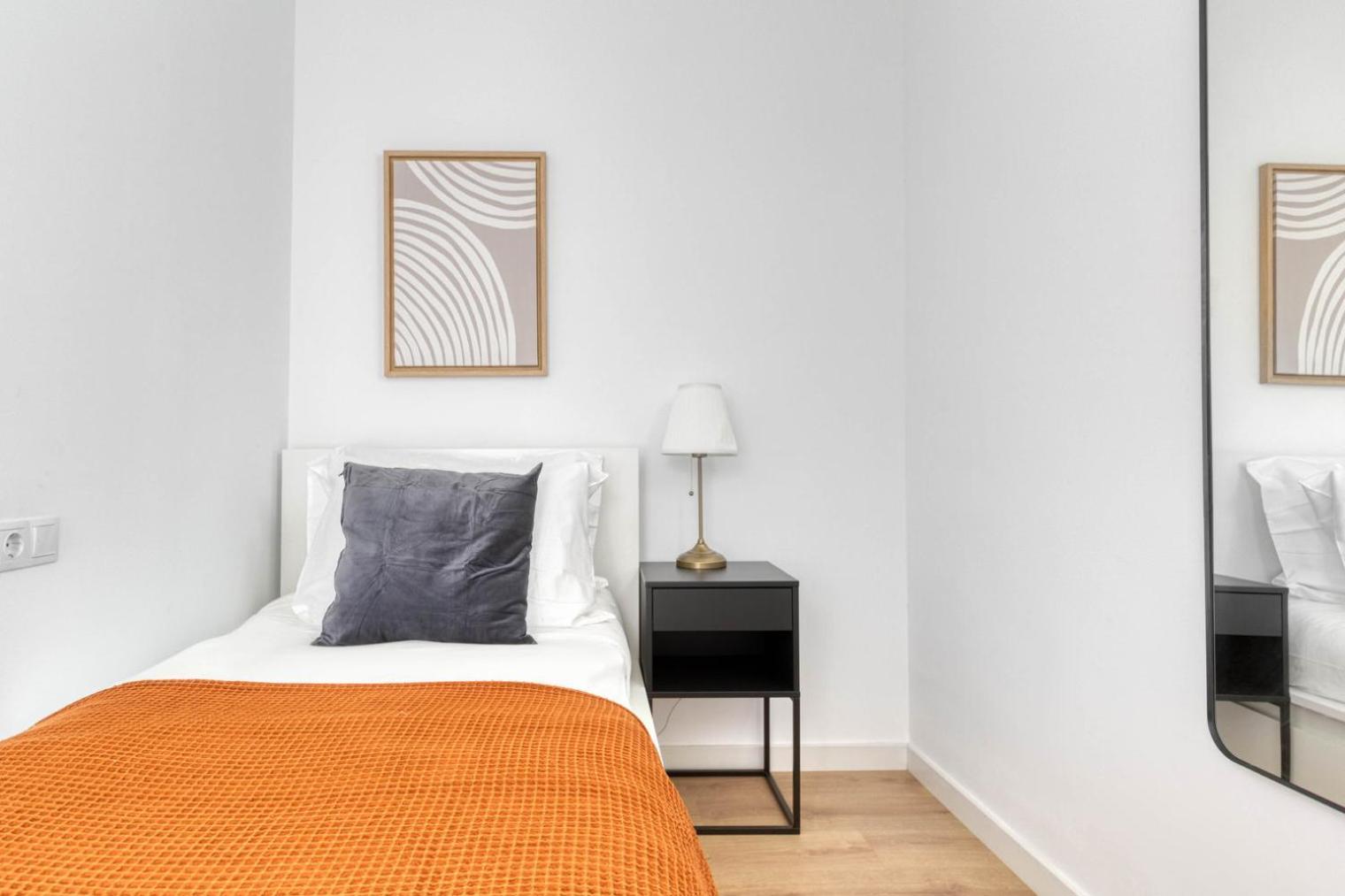 Apartment Blueground Sarria Balcony Bcn-74